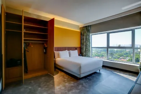 Hilton Garden Inn Rebouças