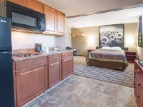Super 8 by Wyndham Jamestown Hotels in Jamestown
