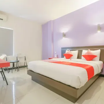 Fortune Hotel