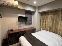 Hotel Erenoa Hotel dekat Stasiun Takaoka