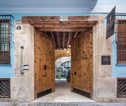 聖尼古拉斯蒙套房