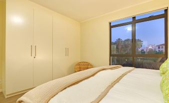 Capri 101 by HostAgents