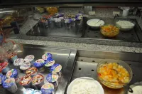 阿爾特特瑙恩格爾飯店 - 早餐