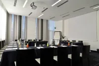 H2C Hotel Milanofiori Hotels in Assago