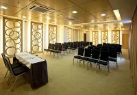 Pinetree Hotel Hotels in Batu Pahat