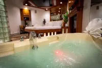 Sybaris Pool Suites Hotels in Westmont