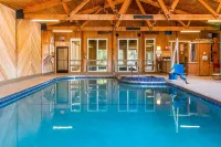 Quality Inn & Suites Hotels in Hancock