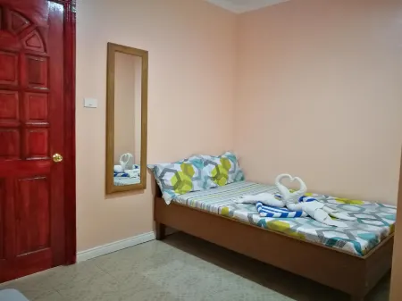 Residenz Inn Отели рядом с достопримечательностью «Себу Докторс Юниверсити»