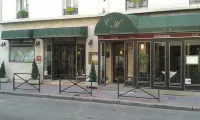 Crystal Hotel Hotels in Levallois-Perret