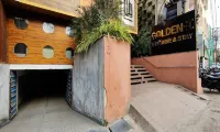 Hotel Golden - I