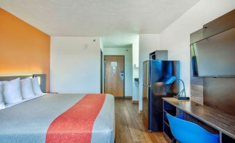 Motel 6 Percival, IA