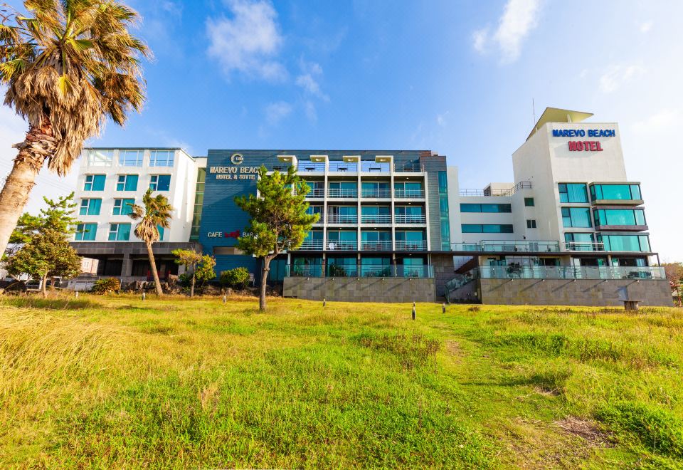 Jeju Marevo Beach Hotel