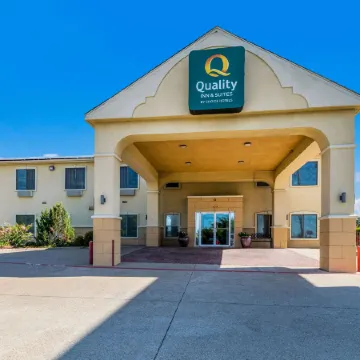 Quality Inn and Suites Terrell
