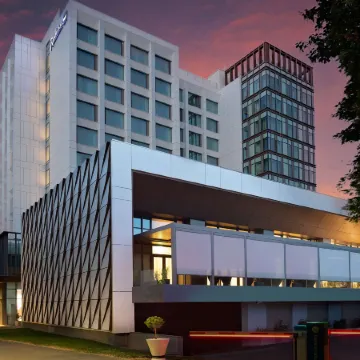 Radisson Blu Hotel, Cluj Отели рядом с достопримечательностью «Центр города»