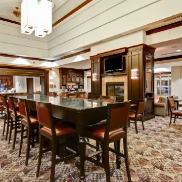 Homewood Suites by Hilton Toronto Airport Corporate Centre