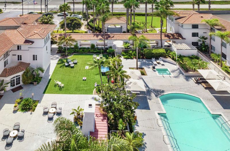 Hilton Garden Inn Carlsbad Beach photo 4