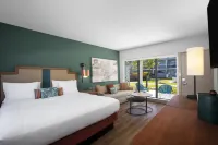 The Beachcomber Beach Resort Hotel Hoteles cerca de Upham Beach