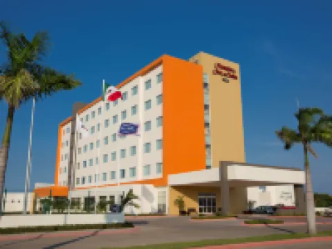 Hampton Inn & Suites by Hilton Paraiso Tabasco Hotels in Paraiso