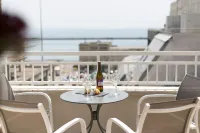 Plaza Hotel, Philian Hotels and Resorts