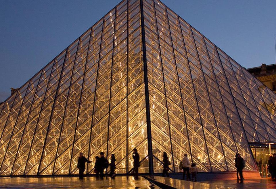 1. 프랑스 루브르..