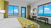 Edge Hotel Clearwater Beach Hotel dekat Sand Key Park