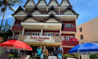 Zoé’s Paradise Waterfront Hotel