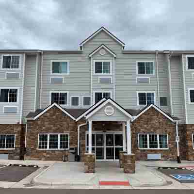 Microtel Inn & Suites by Wyndham Woodland Park Hotel Exterior