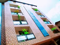 Flat Hotel Kandolo Gombe Hotels in Lukunga