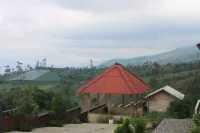 Darajat 4R Cottage Syariah Hotel a Cisurupan