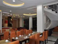 Hotel Mersi Bukittinggi (Hotel Syariah) Hotels in Bukittinggi