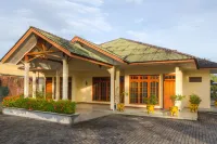 Grand Pondok Impian Hotel di Tanjung Pendam