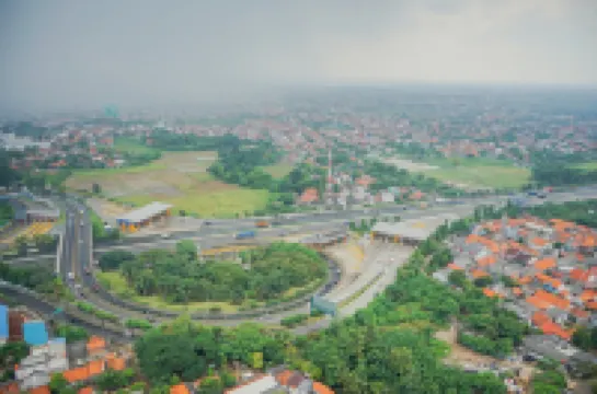 Cozy and Functional Studio Apartment at Springwood Residence