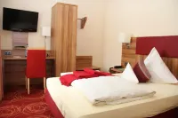 Hotel Zur Linde - Barer