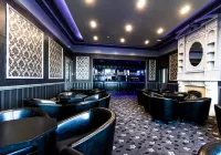 The Carlton Hotel