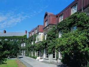 Old Ground Hotel