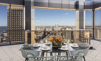 Meriton Suites Pitt Street, Sydney