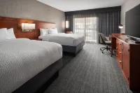 Courtyard Seattle Southcenter Hotels in Seattle