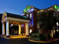 Holiday Inn Express & Suites Lafayette