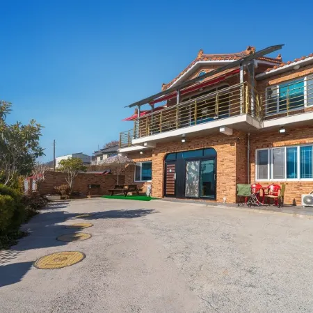 Namhae Tiffany Pension