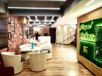 Royal Galaxy - An Experience of Wellness