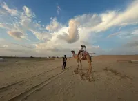 Golden Sands Desert Camp , Raisar, Bikaner - ห้องครัว