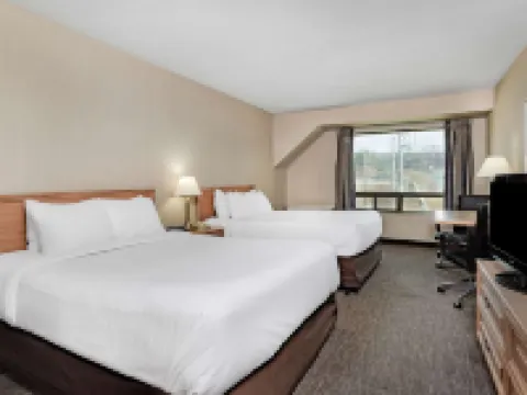 Travelodge by Wyndham Bridgewater Hotels in Lunenburg County