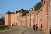 Wohlfühl-Hotel Neu Heidelberg فنادق في Edingen-Neckarhausen
