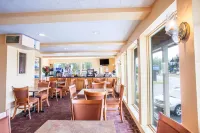 Travelodge by Wyndham South Burlington Hotels in Willsboro