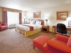 Holiday Inn Express & Suites Cedar City