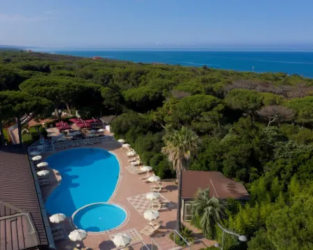 โรงแรมพาร์ค มาริเนตตา โรงแรมในBibbona