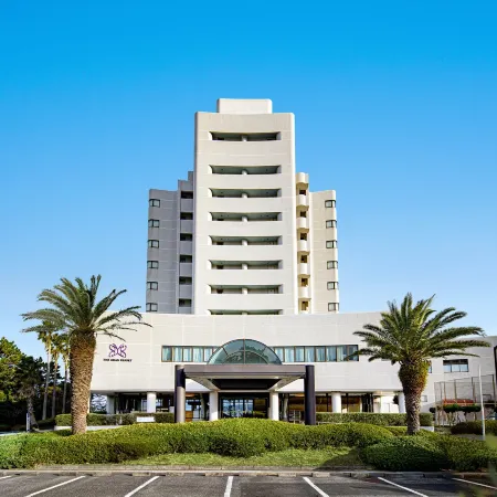 The Gran Resort Elegante Shirahama Отели рядом с достопримечательностью «Пляж Сирарахама»