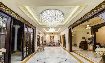 Grand Uniara A Heritage Hotel