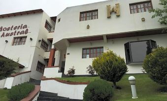 3. Hostería..