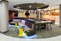 SpringHill Suites Indianapolis Fishers - parking